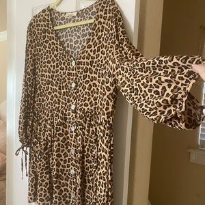 Entro Top leopard print WORN ONCE!